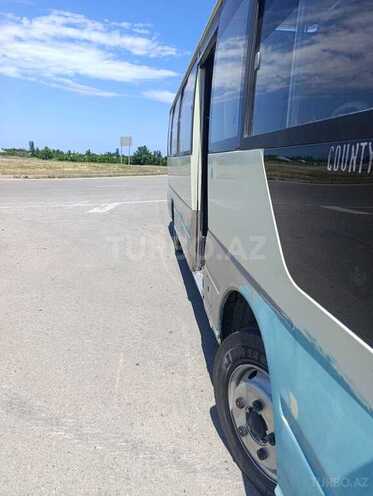 Hyundai County-11
