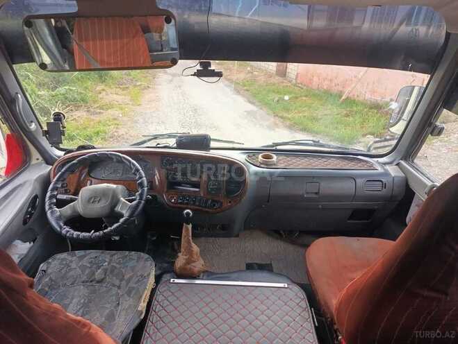 Hyundai County-6