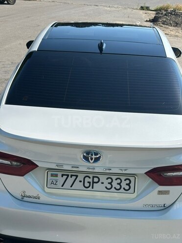 Toyota Camry-4