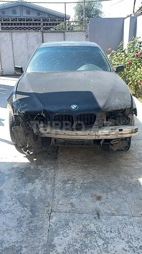 BMW 523-1