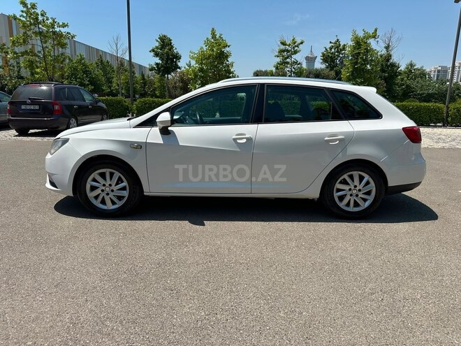 SEAT Ibiza-12