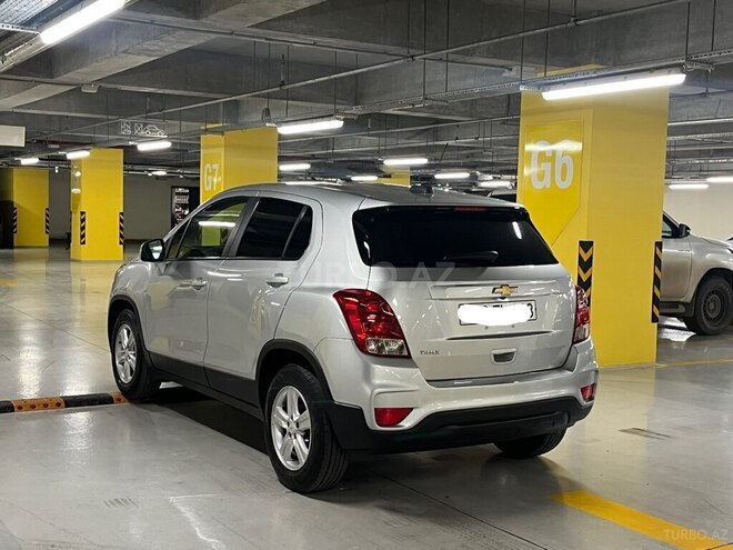 Chevrolet Trax-6