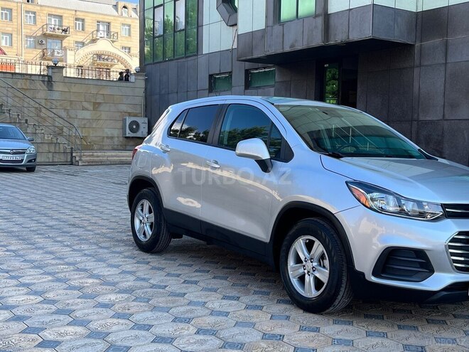 Chevrolet Trax-11