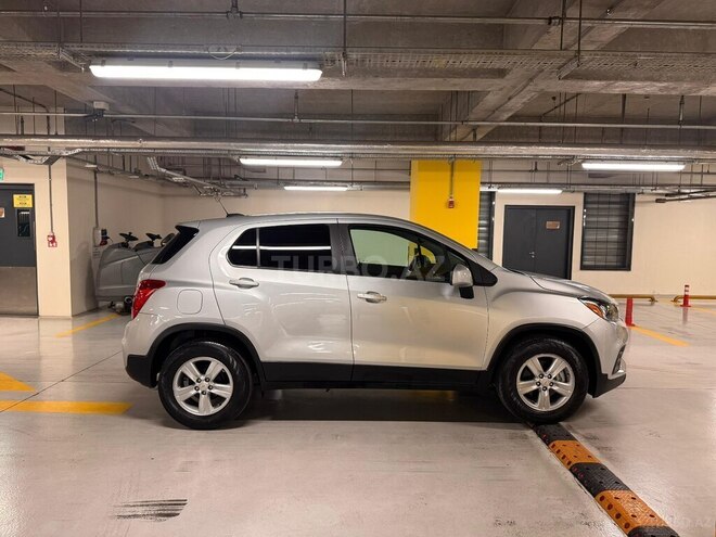 Chevrolet Trax-8