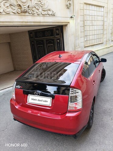 Toyota Prius-2
