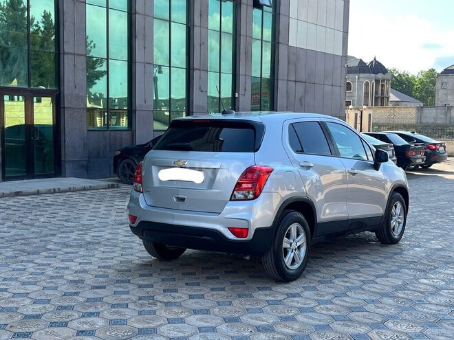 Chevrolet Trax-18