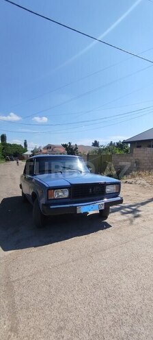 LADA (VAZ) 2107-1