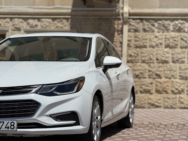 Chevrolet Cruze-10