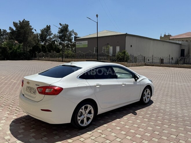 Chevrolet Cruze-6