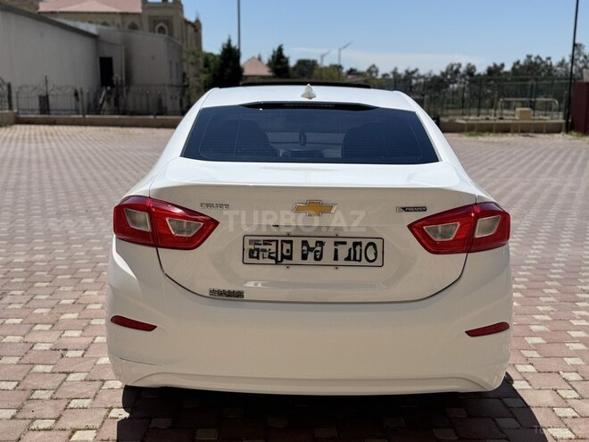 Chevrolet Cruze-7