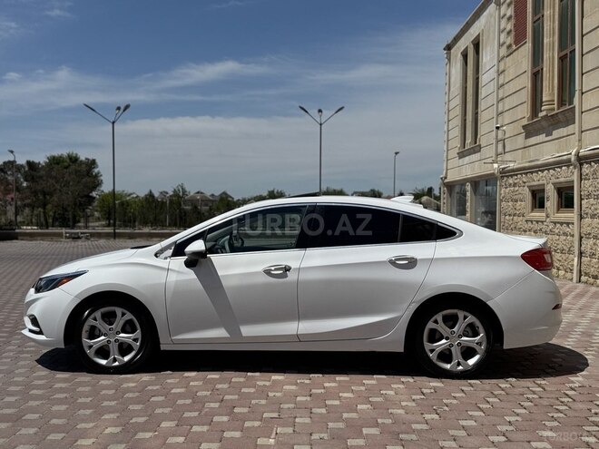 Chevrolet Cruze-8
