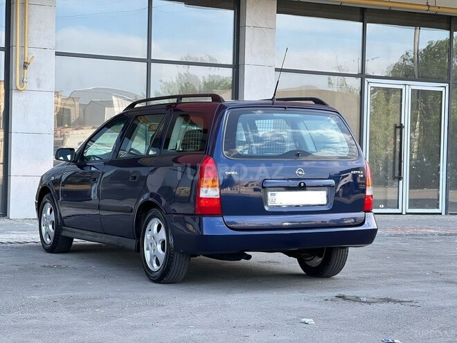 Opel Astra-3
