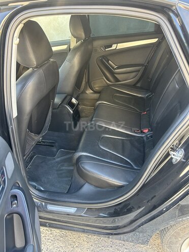 Audi A4-4