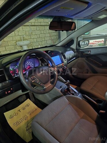 Kia Forte-15