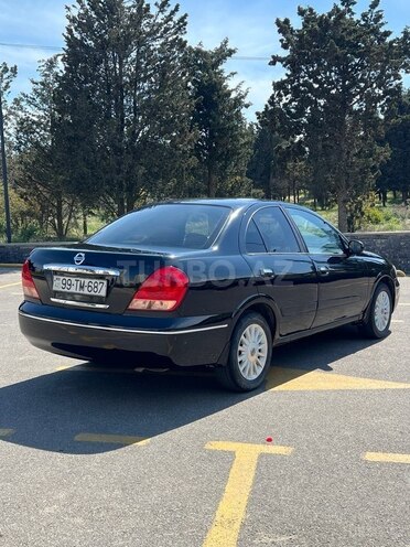 Nissan Sunny-4