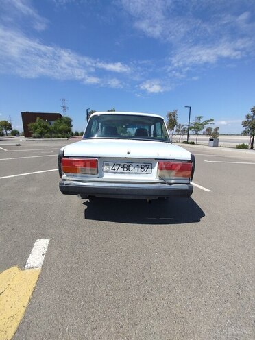 LADA (VAZ) 2107-10