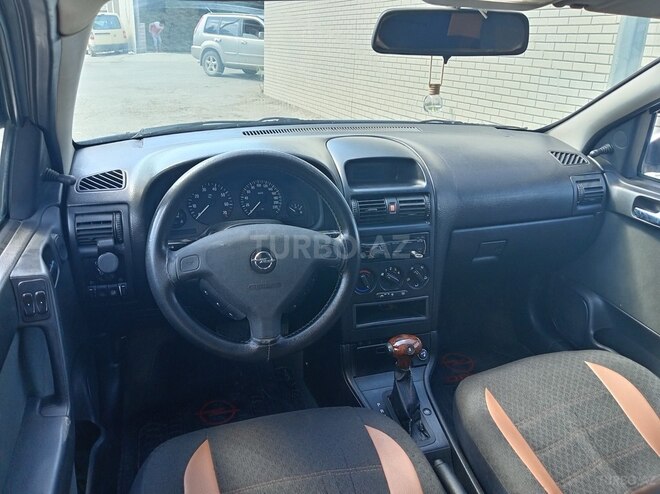 Opel Astra-3