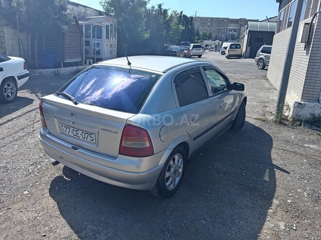 Opel Astra-13