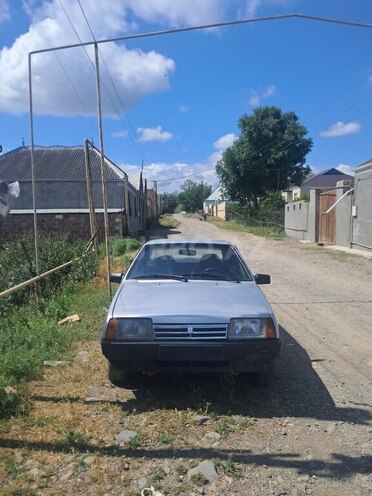 LADA (VAZ) 21099-1