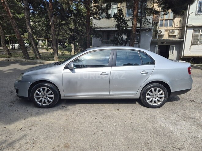 Volkswagen Jetta-7