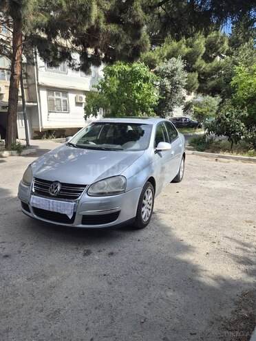 Volkswagen Jetta-14