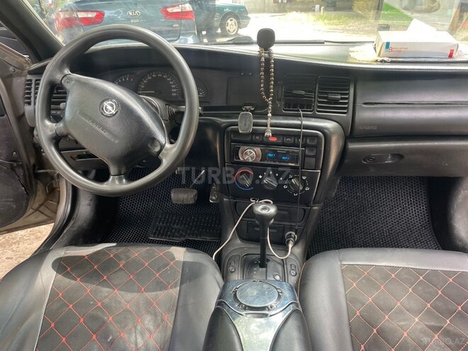 Opel Vectra-5