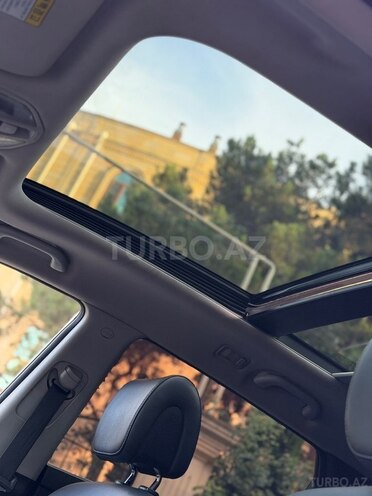 Hyundai Santa Fe-12