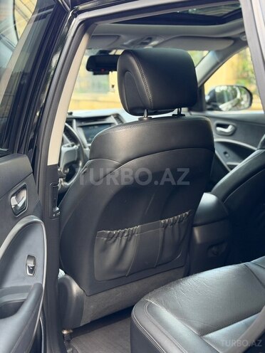 Hyundai Santa Fe-6