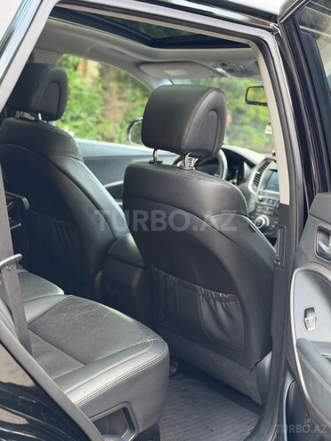 Hyundai Santa Fe-11