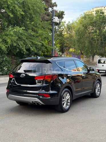 Hyundai Santa Fe-8
