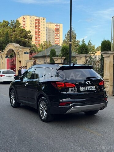 Hyundai Santa Fe-10