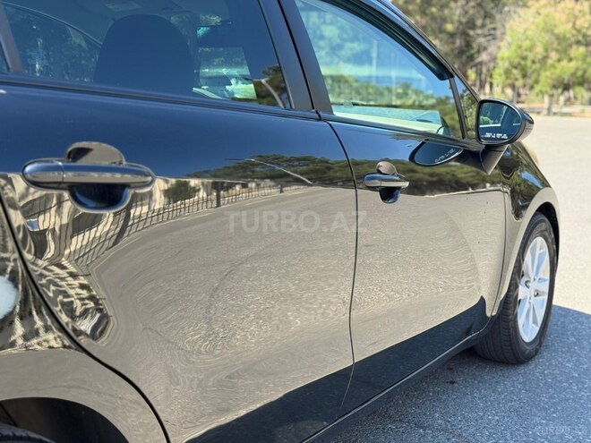 Kia Rio-11