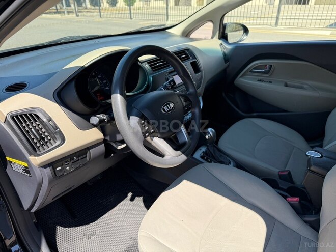 Kia Rio-14