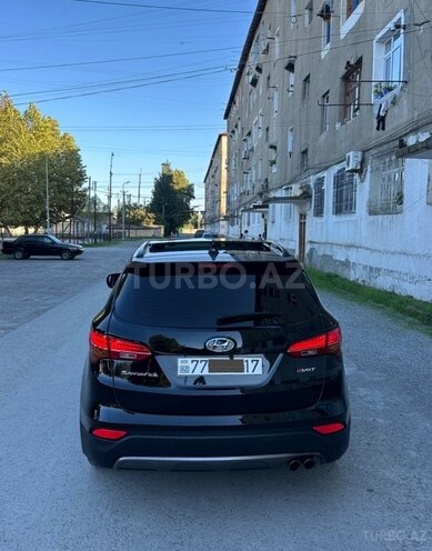 Hyundai Santa Fe-3