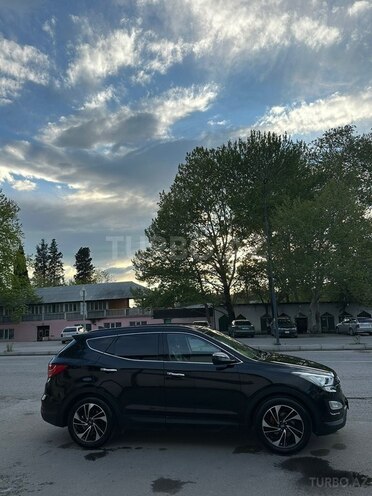 Hyundai Santa Fe-8