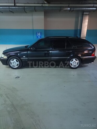 Mercedes C 240-3