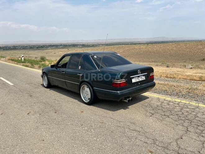 Mercedes E 220-5