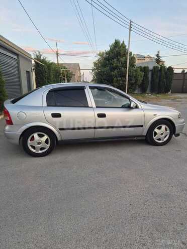 Opel Astra-12