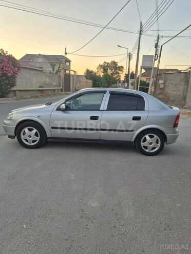 Opel Astra-13