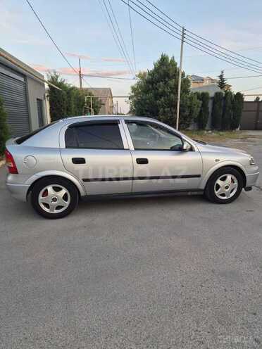 Opel Astra-4
