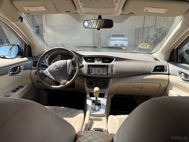 Nissan Sentra-9