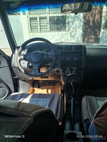 Toyota RAV4-10