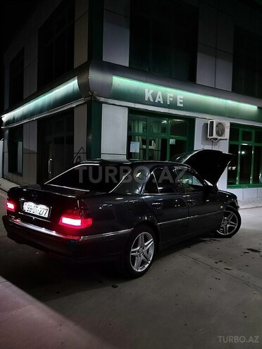Mercedes C 240-7