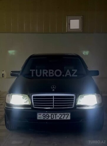 Mercedes C 240-1