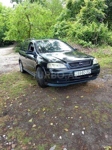 Opel Astra-1