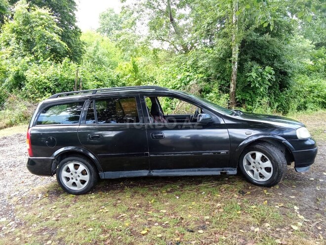 Opel Astra-8
