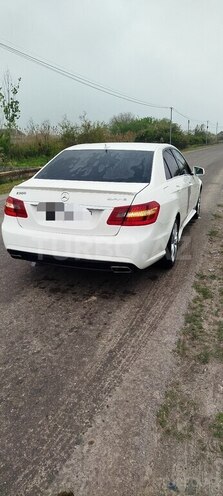 Mercedes E 250-5