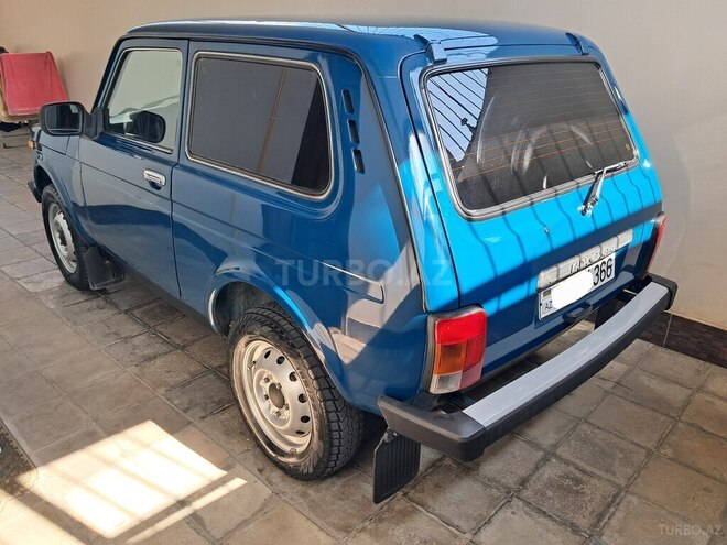 LADA (VAZ) Niva-4