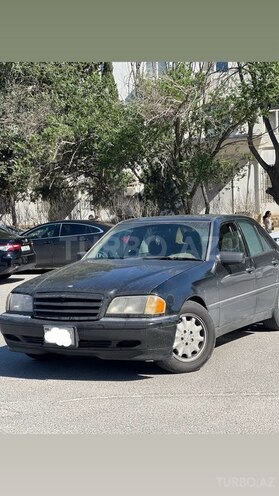 Mercedes C 230-3