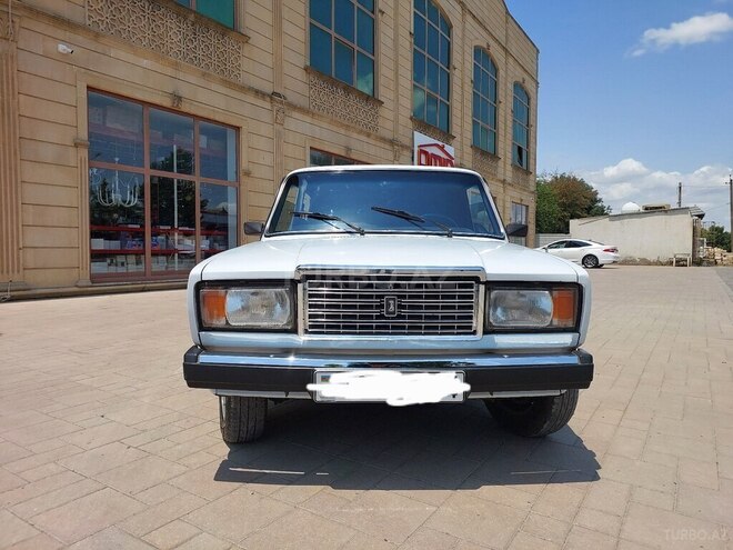 LADA (VAZ) 2107-1